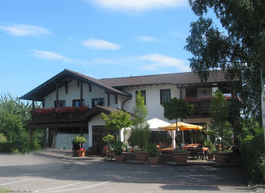 Restaurant Landgasthof Zum Wiesengrund 뉴어 외부 사진